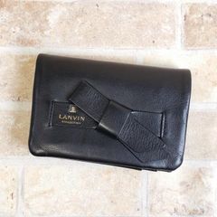 【美品】LANVIN ランバン ディズニー マリー 二つ折り財布 レザー 本革 美品】LANVIN ランバン ディズニー マリー 二つ折り財布 レザー 本革
