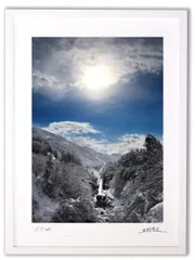 アートフォト 絵画 壁掛け 厳冬の峡谷/白山市/インテリア 壁掛け 額入り 額装込 風景画 油絵 ポスター アート アートパネル リビング 玄関 プレゼント モダン アートフレーム おしゃれ 飾る Mサイズ