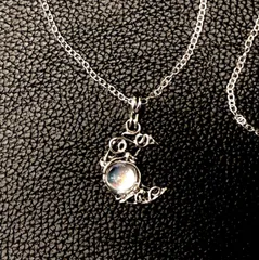 ネックレス アンティーク 月モチーフ アンティーク風ネックレス アクセ