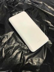 PSE認証　10,000mAh　モバイルバッテリー　LEDランプ残量表示　ホワイト　CHAG01