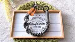 パラコード✶スマホストラップ✶ショート手首用✶ハンドストラップ✶ストラップホルダー付✶ブラック☓ダークグレー☓ブラックシルバー