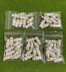 新品　LEDバルブ T10 ウェッジ ５連SMD　白　ホワイト50個セット