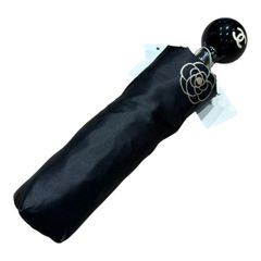 CHANEL 折り畳み傘　ケース付き　カメリア　ブラック　チェーン CHANEL (シャネル) 折り畳み傘 カメリア レディース ブラック FREE