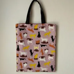 ハンドメイドトートバッグ　ペタンコ　猫柄　ピンク色