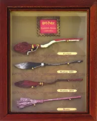 【中古】雑貨 クィディッチ箒 ミニチュアコレクション 「ハリー・ポッターとアズカバンの囚人」 ハリー・ポッターの世界展グッズ