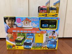 ちびっこバスタヨ　車庫　TAYO ガレージ4台セットThe Little Bus