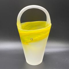 ★未使用品★倉田クラフト硝子 花瓶 黄色 取っ手あり★