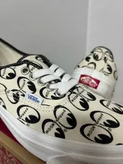 2025年最新】ムーンアイズ vansの人気アイテム - メルカリ