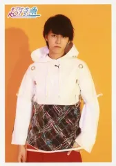 【中古】生写真(男性) 超特急/タカシ(松尾太陽)/上半身・衣装白・赤・左手ポケット・背景黄/「超特急 POP UP STORE」GOLDEN EPOCH SPECIAL 生写真 タクヤ PRUDUCE Ver.(渋谷限定)