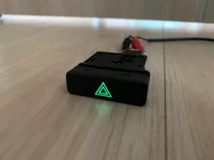 ハザードスイッチ　レインボーLED🌈打ち替え品　単色もOK⭐️