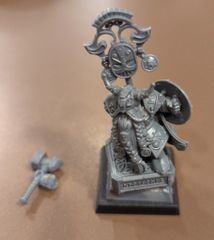 ウォーハンマーFB メタル製ハイエルフ・アーミースタンダードベアラー 