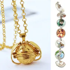 ロケットペンダント ネックレス 翼 ゴールド 4連 写真