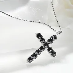 K18WG ブラックダイヤネックレス　クロス カラッチ ダイヤモンド×ブラックダイヤモンド クロス ネックレス