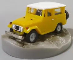 【中古】ミニカー トヨタ ランドクルーザー40(イエロー) 「ジオラマ付き 四駆ミニカーコレクション」 自動販売機限定キャンペーン品