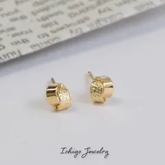 ピアス ゴールドピアス スタッドピアス 18金 K18 18k アクセサリー つけっぱなし 金属アレルギー 安心 地金  贈り物 ギフト 槌目 レディース