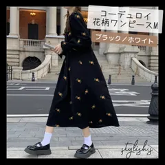[ブラック／ホワイト/M]コーデュロイ生地　花柄ワンピース　清楚系ワンピ