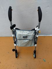送料無料（一部地域を除く）　シルバーカー　歩行器　ヘルシーワンライト カラフル　KM-25-0809-07