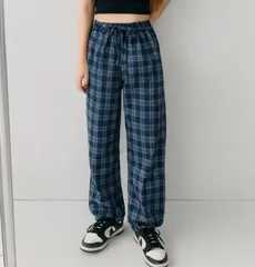 チェック ワイドパンツ レディース ユニセックス ポリエステル 速乾 シワになりにくい イージーケア ルームウェア リラックスパンツ 体型カバー ウエストゴム ゆったり 夏 秋 冬 大きいサイズ おしゃれ きれいめ カジュアル [1133]