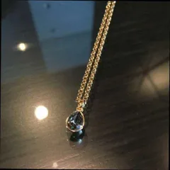 ワンポイント スワロ製 クリスタルダイヤ ゴールドネックレス 華奢 かわいい