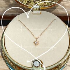 新品！✨ノジェス限定品！✨K10ラブラドライトネックレス✨スペシャルBOX付き✨ 新品！✨ノジェス限定品！✨K10ラブラドライトネックレス✨スペシャル