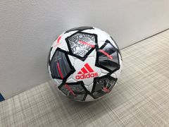 【adidas】サッカーボール４号球AF4401TW