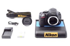 【美品】 ショット数16,694枚。Nikon D5100 ボディ　ニコン