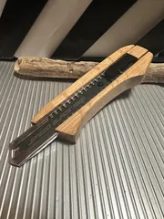 北海道産ナラを使った木製グリップカッターナイフ① box cutter