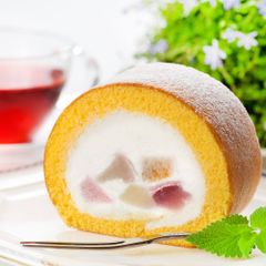 ロールケーキ 季節のフルーツロールケーキ 16cm アンジュブラン監修【冷凍とは思えないふんわりロールケーキ】北海道生乳の生クリーム使用 ロールケーキ ケーキ 洋菓子 冷凍ケーキ