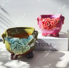 【2個セット】韓国 花のシリーズ フラワー 桃色＆水色 耳付き足付き 植木鉢 おしゃれ 室内 陶器鉢 多肉 植物 鉢植え　激安 レア インテリア プレゼント 海外 盆栽 花瓶 おすすめ プランター 人気 デザイン 観葉植物