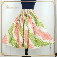 フラダンス 衣装 パウスカート ホワイト系 シングル フラ ダンス プルメリア柄 ラウアエ柄 白 緑 爽やか 明るい かわいい レッスン 練習 ハワイアン アロハ スカート 花柄 ふんわり ハワイアンプリント グリーン系