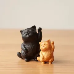 元也作 手作り ハンドメイド 手彫り招き猫 縁起物 （黒檀／金檀）小・大サイズ｜木のぬくもり漂う福招き猫 ギフト プレゼント クラフト / ナチュラル / 木の雑貨 / 幸運グッズ / ギフト / 日本の美 / 福を招く猫 / 無垢材  SGYP110