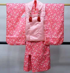 七五三 三歳 女児 被布コート 着物 長襦袢 3点セット ピンク色 祝着 刺繍入りの半衿 伊達衿縫い付け済 お仕立て無料 NO41198