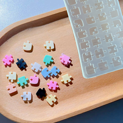 シリコンモールド　パズル　ミニパズル　封入パーツ　デコパーツ　レジン　装飾