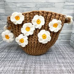 ハンドメイド　バッグ　フラワー　カゴ風バッグ　バッグチャーム付き　2way