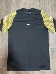 NIKE(ナイキ) UNDER ARMOUR(アンダーアーマー ) Tシャツ ジップアップ フード