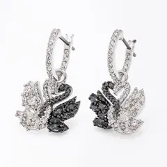 スワロフスキー SWAROVSKI ピアス Swan スワン ブラック クリア シルバー 5705728 ジュエリー アクセサリー