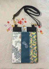 ミナペルホネン　スマホショルダー　ハンドメイド