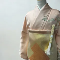 たころう様専用　淡いピンクベージュ×波に雪輪・四季草花模様　訪問着	袷 【A】