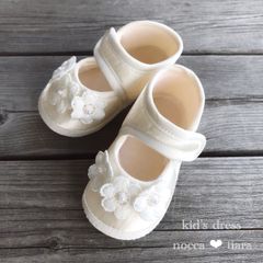 【雑貨】ニューボーンフォトに！お花の新生児用シューズ　10.5cm