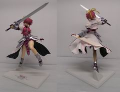 【開封品】シグナム 「魔法少女リリカルなのはStrikerS」 1/7 PVC塗装済み完成品【破損品】