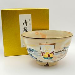抹茶碗　仁清写立ち雛　平安桐鳳　共箱　京焼　ひな祭り　R1696 京焼 仁清写 平安 手塚桐鳳 金彩 色絵 立雛 茶碗 抹茶碗 茶道具 共箱