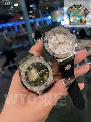 HUBLOT ヒューブロ【Big Bang レディース 38mm クロノグラフ】愛を大胆に表現する時計?? 国際アーティスト?陳漫（チェンマン）コラボモデル - チェコダイヤ＆天然ゴムバンド｜本日限定特価｜新品未使用-WTO輸入2