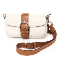 コーチ 3683 ショルダーバッグ サコッシュ バイカラー ふっくら レザー 本革 白 ホワイト white 茶 ブラウン brown COACH