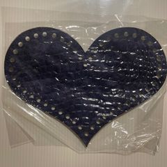 【編み物作品用底板】ハート クロコ型押し nozomiさん製作 ロシアヤーン かぎ針編み ハンドメイド バッグ 糸 tシャツヤーン ズパゲッティ