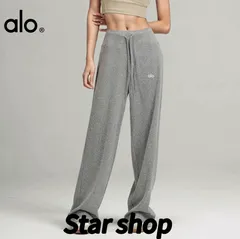 Alo yogaスポーツパンツカジュアルパンツニットパンツのサムネイル