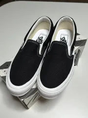 VANS(バンズ) ボルト スリッポン OG 黒