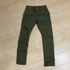 アールエヌエーエヌ　RNAーN   ミリタリーカーゴパンツ