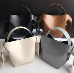 2025年最新】acne musubiの人気アイテム - メルカリ