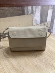 ear PAPILLONNER イアパピヨネ ボックスショルダー　ベージュ