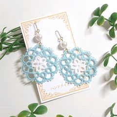 ドイリーモチーフピアス(イヤリング)水色